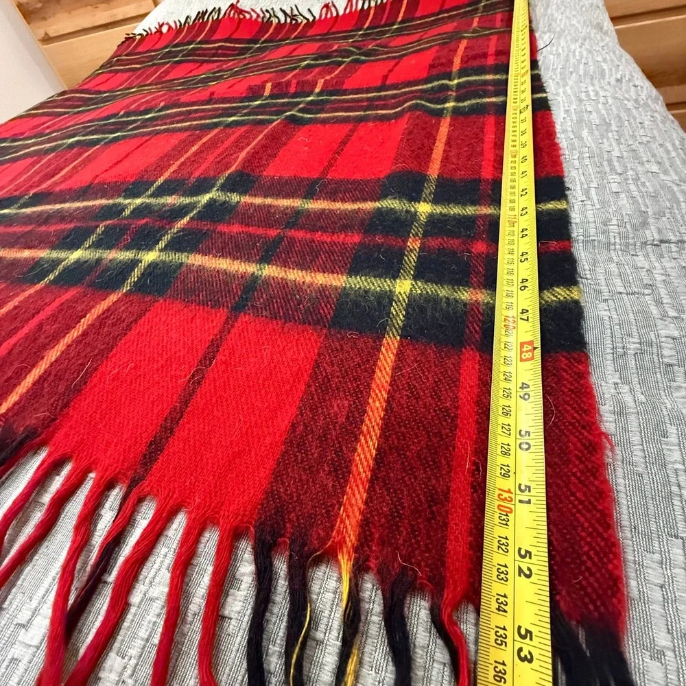 Vintage Wool Red Black 52‎ x 52 Soft Warm Throw Blanket